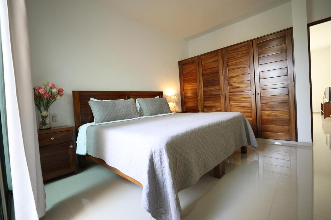 Hotel Suites Del Mar La Manzanilla  Exteriör bild